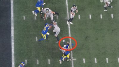 Seahawks running a two-point conversion play against the Rams