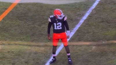 Browns' Shedeur Sanders celebrating
