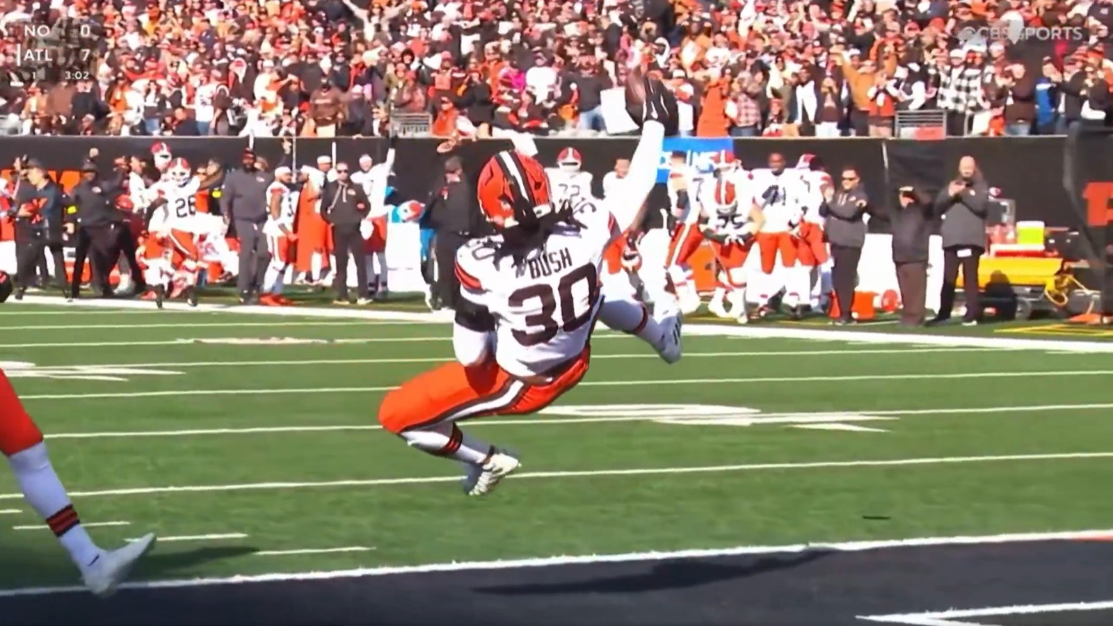 Devin Bush doing the Marshawn Lynch celebration