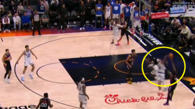 Jalen Green takes a shot