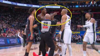 Jalen Duren pointing at Keldon Johnson