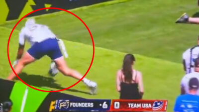 Rob Gronowski gets up after a catch