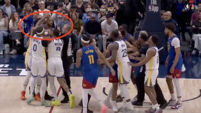 Gary Payton snatching Zeke Nnaji's headband during Warriors-Nuggets game
