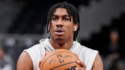 Jaden Ivey in warmups