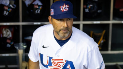 Mark DeRosa in a Team USA uniform