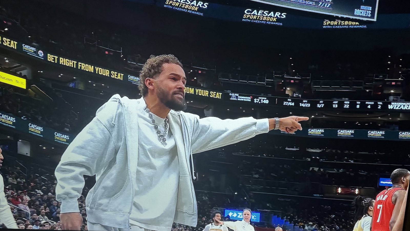 Wizards guard Trae Young berates a referee before getting ejected