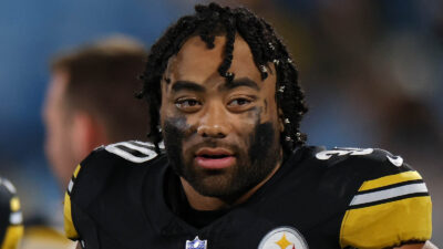 Jaylen Warren looks on the field