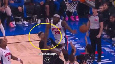 Isaiah Stewart whacking Jalen Suggs