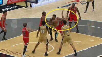 Julian Reese elbowing an opponent