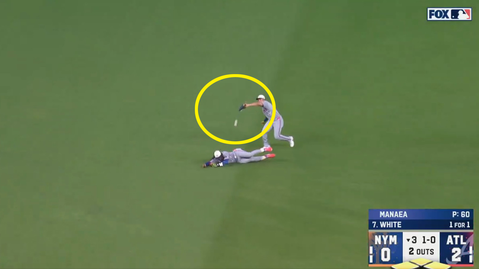 Mets fail to catch a pop fly