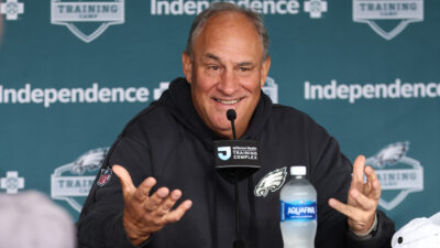 Eagles DC Vic Fangio speaks with reporters.
