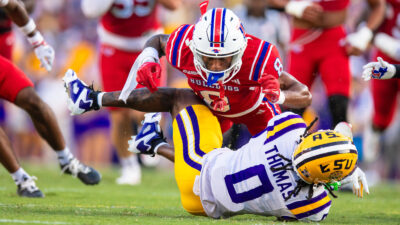 Safety Jacob Fields making a tackle.
