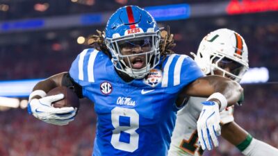 Dae'quan Wright after a catch