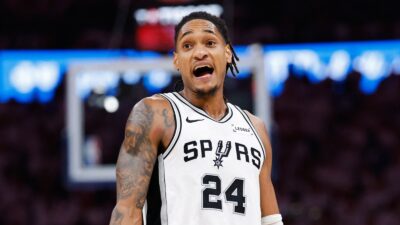 Devin Vassell in his Spurs uniform