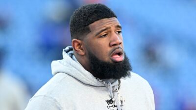 Ed Oliver during warmups