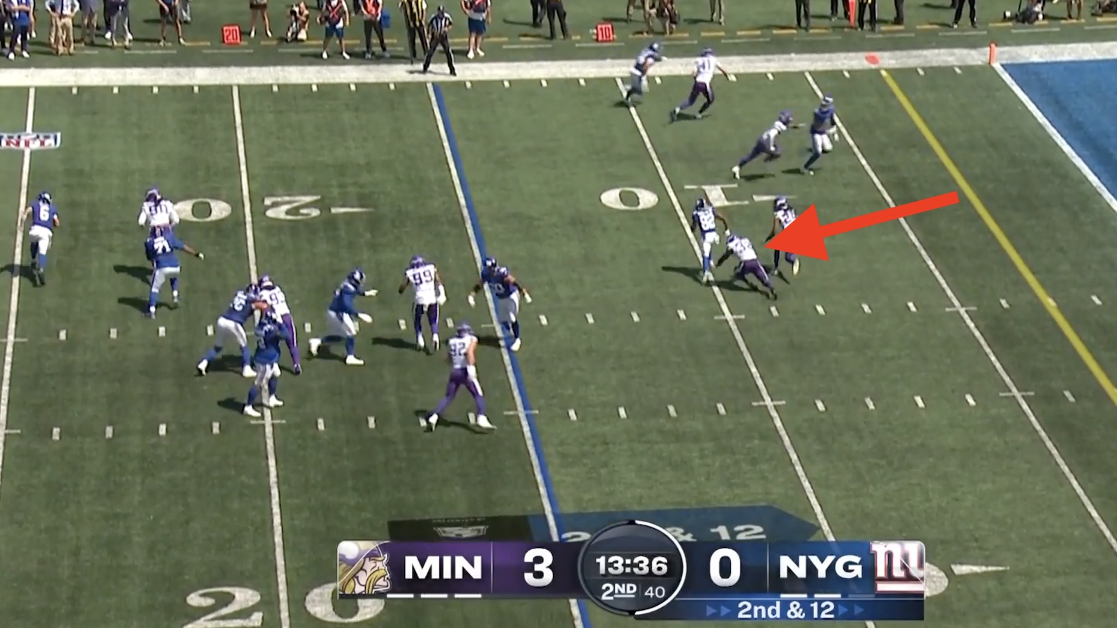 Vikings player Jamal Adams suffering a serious injury at MetLife Stadium