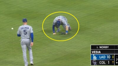 Kyle Tucker making an error in right field