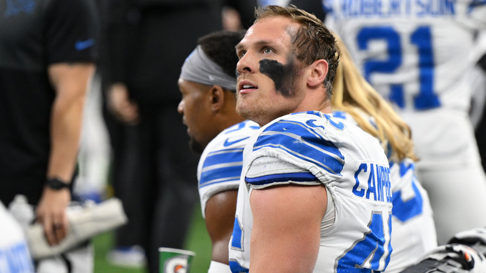 Photo: larrybrownsports.com Jack Campbell Takes Blame for Lions' Defensive Struggles After Bills Loss