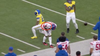 Malik Nabers dealing with a shoulder injury during Giants-Rams game