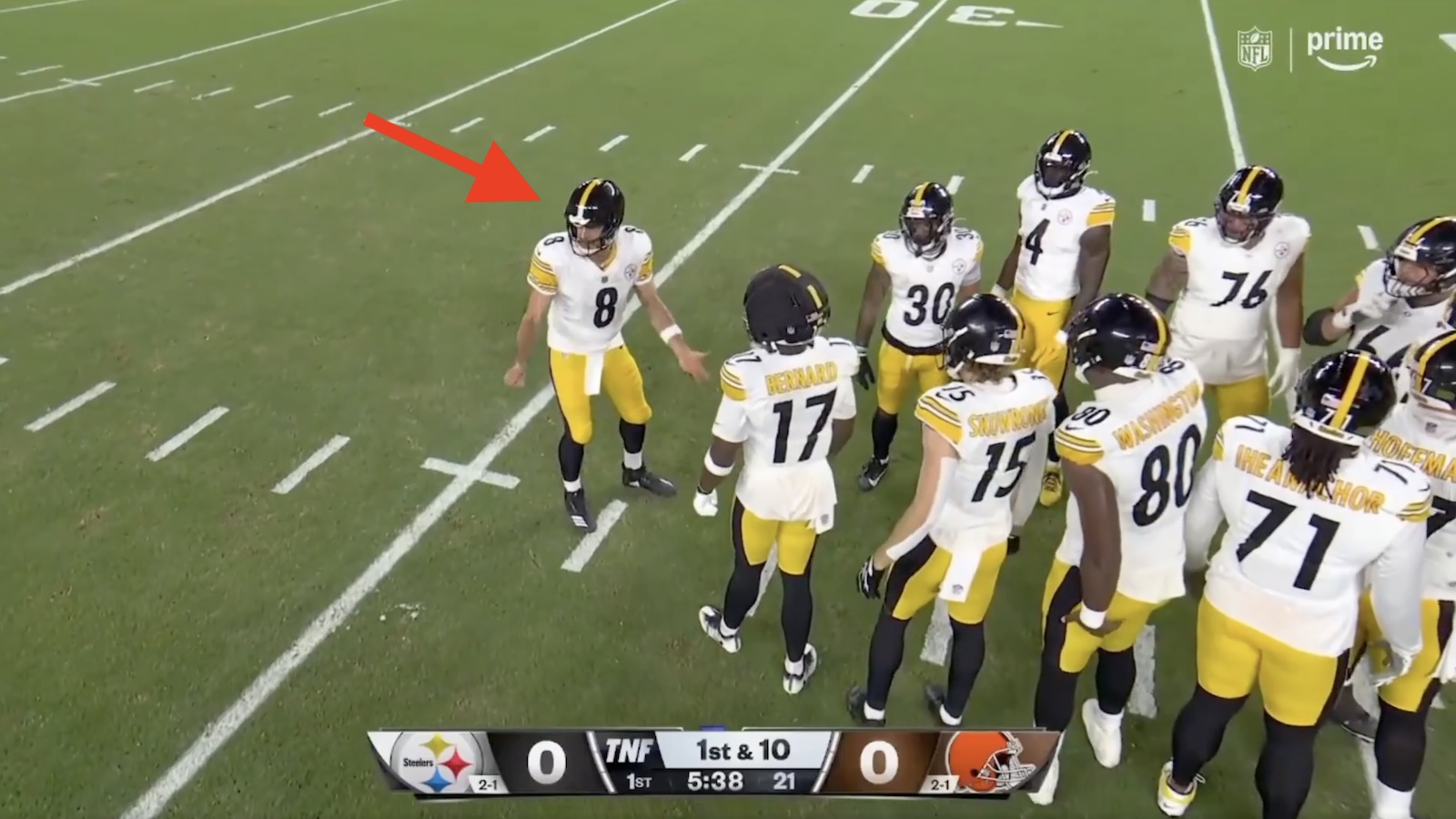 Steelers QB Aaron Rodgers screaming at head coach Mike McCarthy
