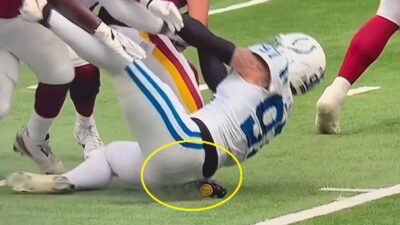 Marcus Mariota suffering an injury