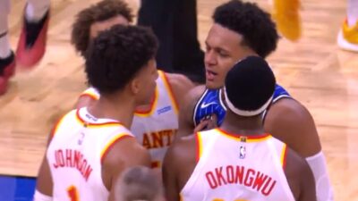 Paolo Banchero exchanging words with Jalen Johnson