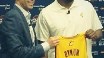 Andrew Bynum Cavaliers