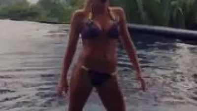 Matthew Stafford girlfriend Kelly Hall