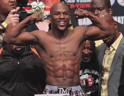 Floyd Mayweather smiling