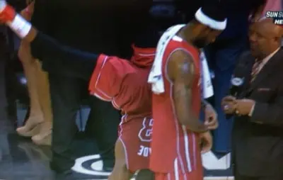 Dwyane Wade cartwheel