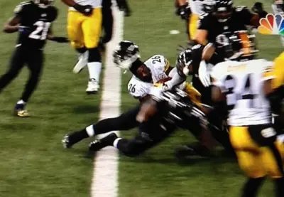 LeVeon Bell hit