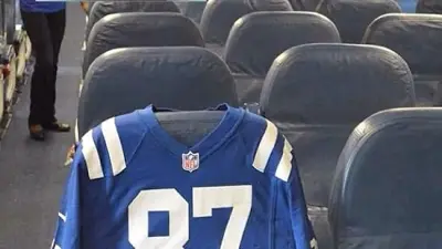 Reggie Wayne jersey plane