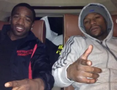 Adrien Broner Floyd Mayweather