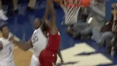 Russ Smith dunk