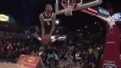 Adreian Payne dunk