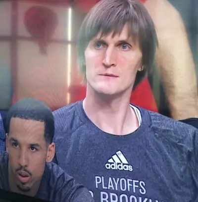 Andrei Kirilenko bench