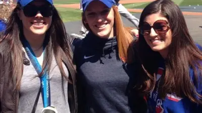 Brandon Phillips photobomb