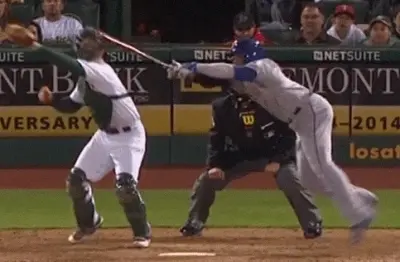 Elvis Andrus swing