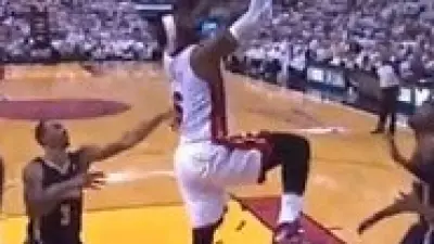 LeBron James reverse dunk