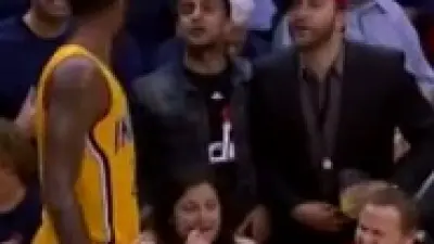 Wizards fans Paul George