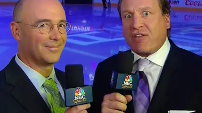 Jeremy Roenick eyes