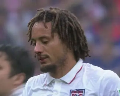 Jermaine Jones bloody nose