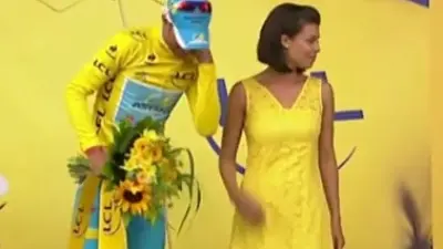 Vincenzo Nibali neck