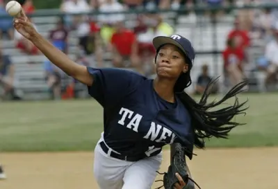 Mone Davis Little League