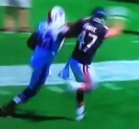 Fred Jackson stiff arm