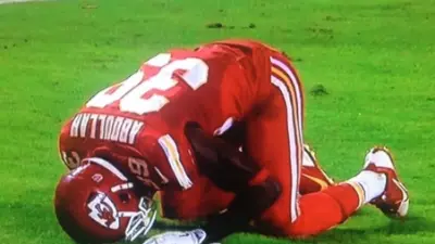 Husain Abdullah pray