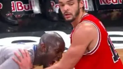 Kevin Garnett bite