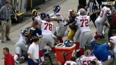 Giants Rams fight