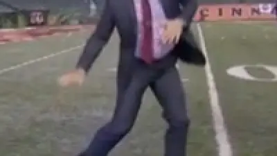 Steve Young dance
