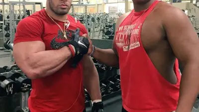 LaRon Landry ripped